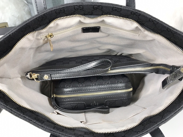 激安グッチバッグコピー着用イメージ